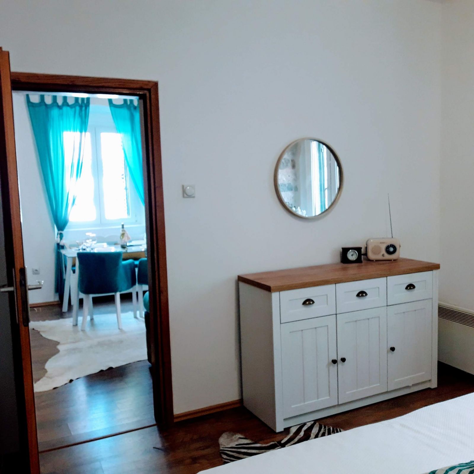 Kotor, Montenegro, 22czarnogóra.stare.miasto.restauracje.pub.plaża.widok.na.morze.słońce.wakacje.apartament.hotel.wycieczka.góry.relaks.najlepszy